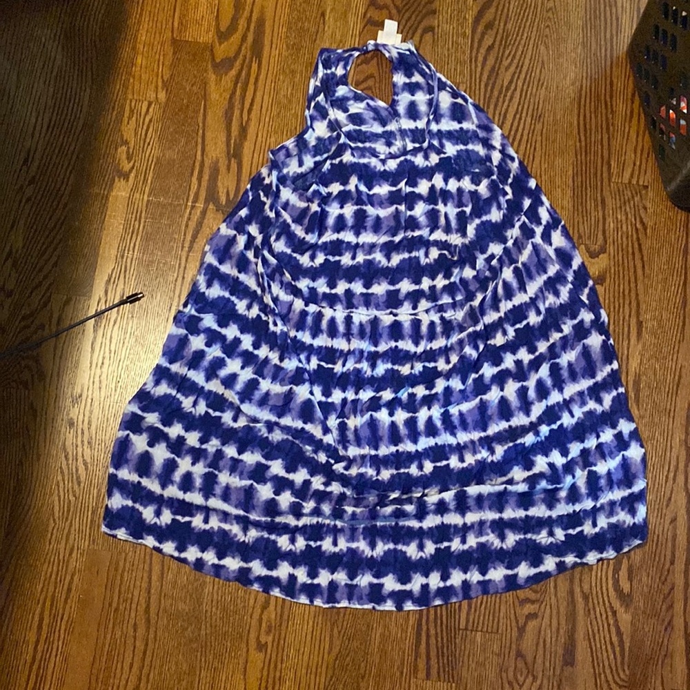 Blue dress